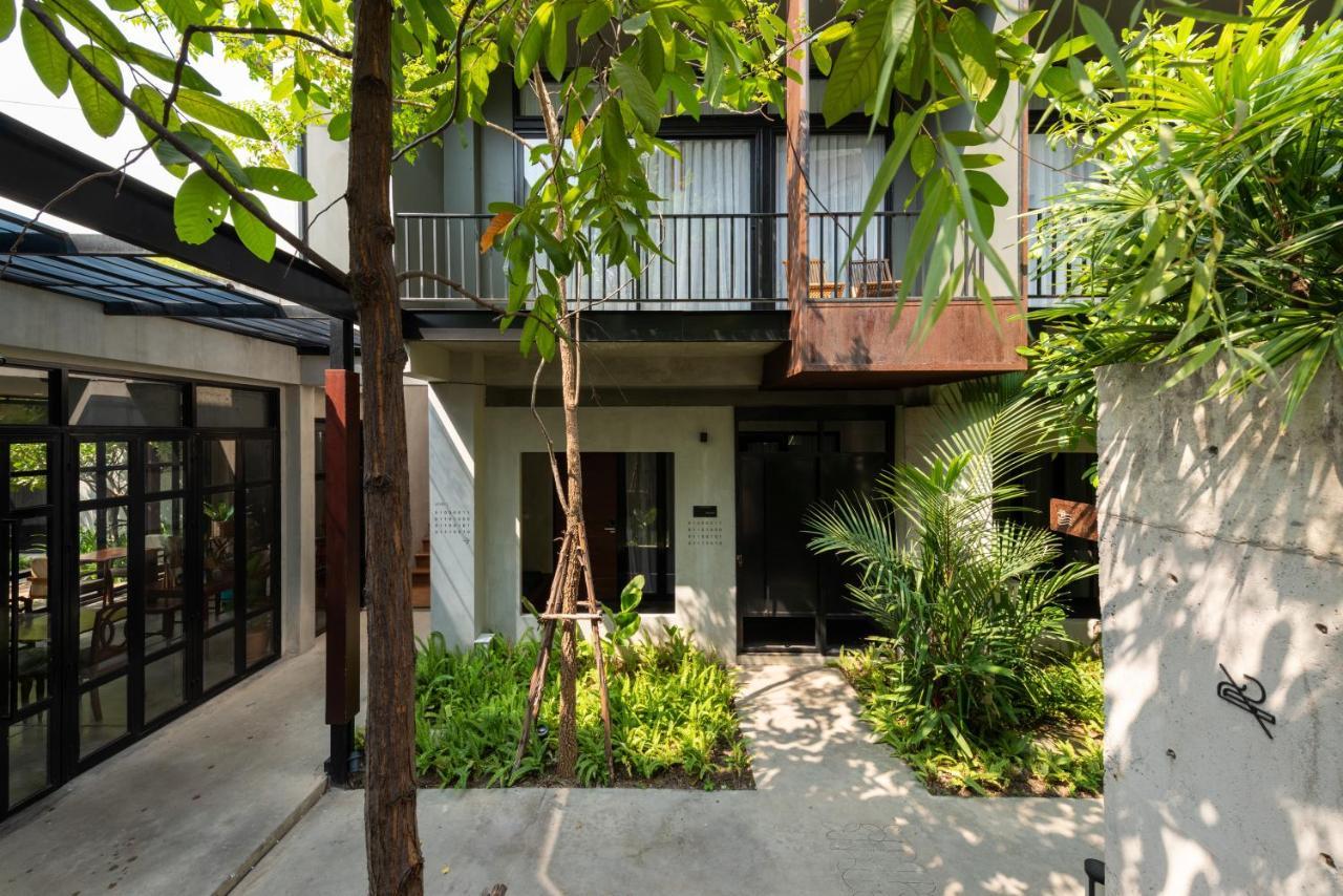 Cherlock Hotel Chiang Mai Exterior foto